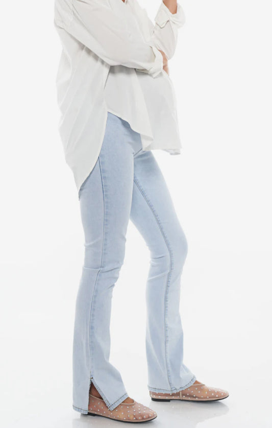 Keep it Going Split Hem Jeans