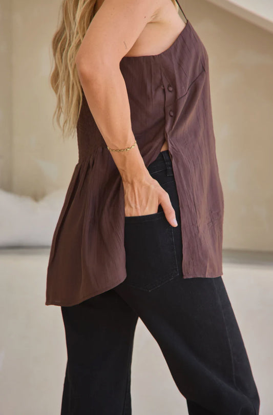 Ease Away Crinkle Top
