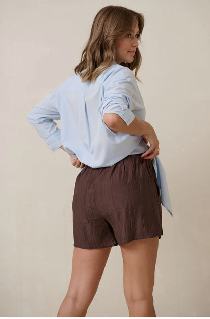 Ease Away Crinkle Short