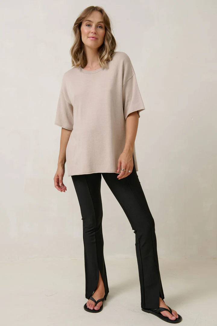 Linear Split Pant