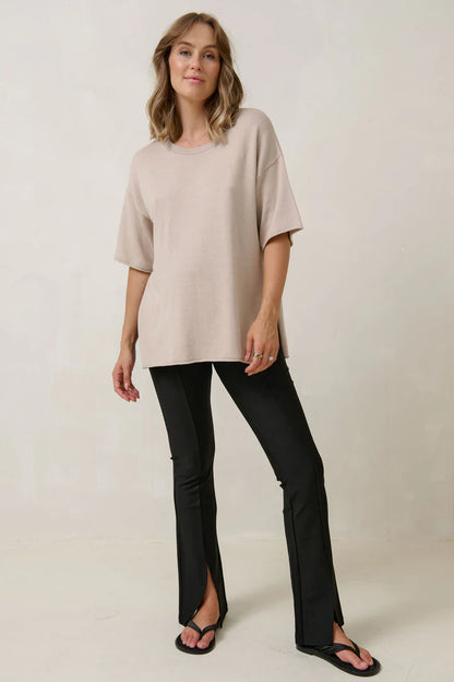 Linear Split Pant